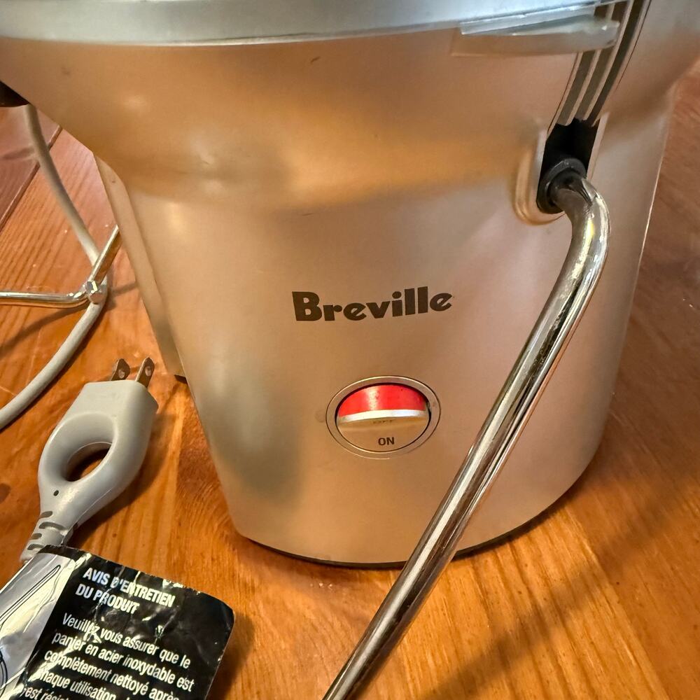 Breville BJE200XL Juicer Motor Base Only For Parts or Repair AS-IS